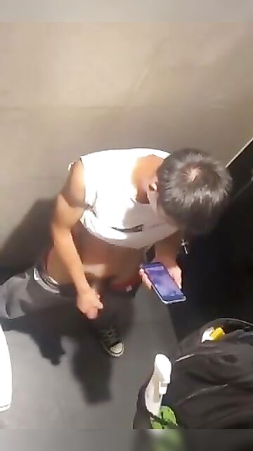 Amateur Video 330042